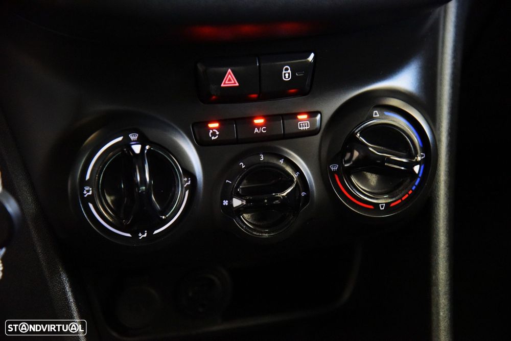 Peugeot 208 1.6 BlueHDi Active - 23