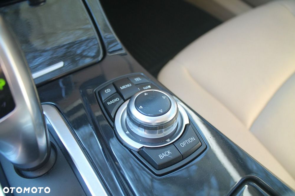 BMW Seria 5 - 28