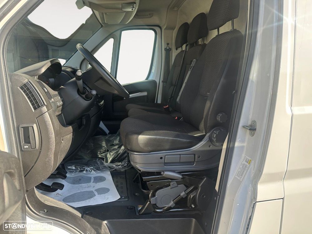 Peugeot Boxer 2.2 HDi 333 L2 CD - 10