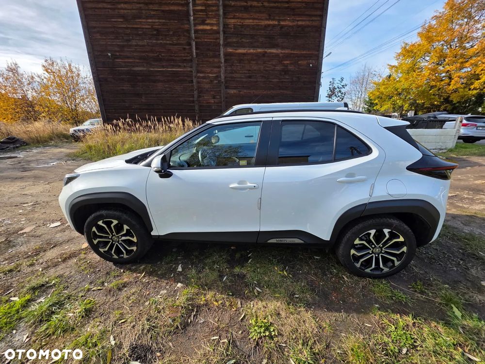 Toyota Yaris 1.5 Comfort CVT - 3