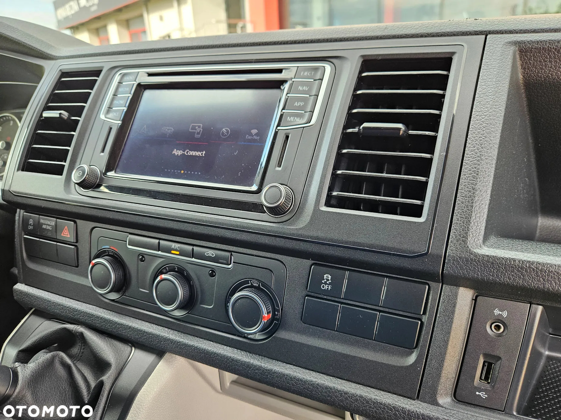 Volkswagen Transporter LONG 2.0TDI - 13