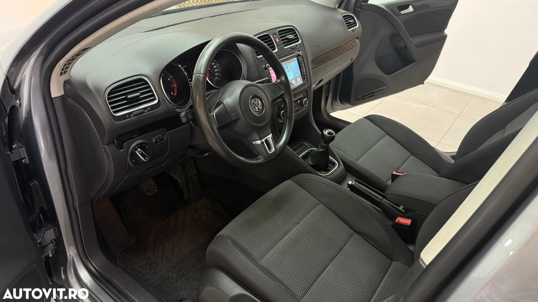 Volkswagen Golf 1.4 TSI Comfortline - 6