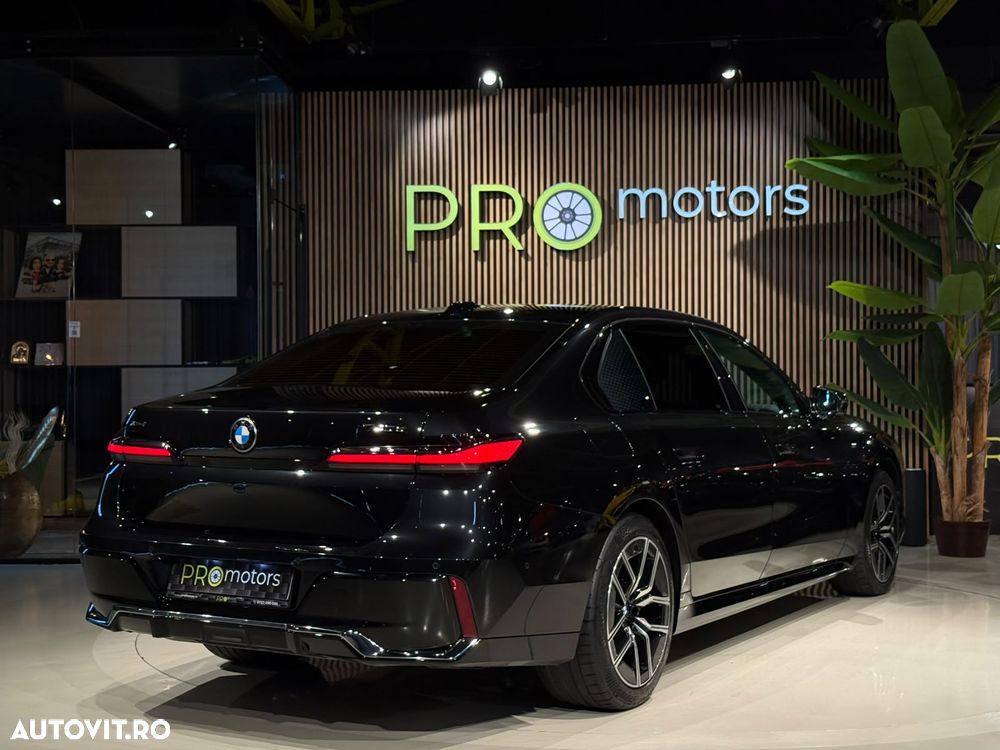 BMW Seria 7 - 11