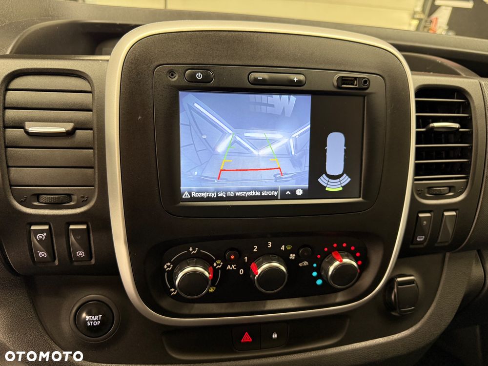 Renault Trafic - 21