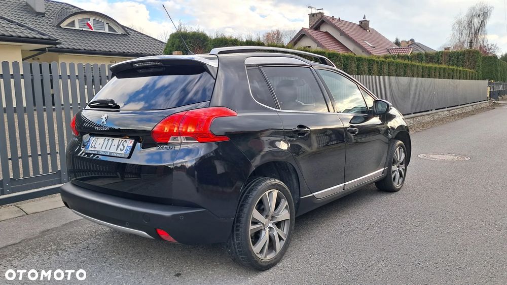 Peugeot 2008 1.6 BlueHDi Allure - 3