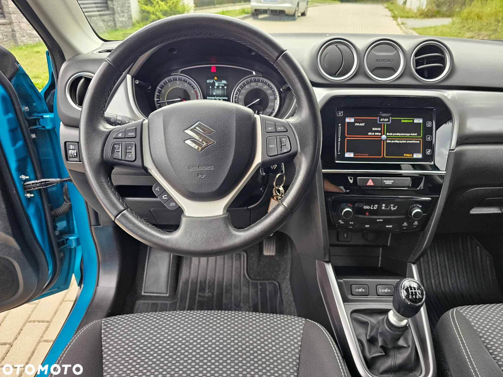 Suzuki Vitara 1.4 Boosterjet Premium 2WD - 16