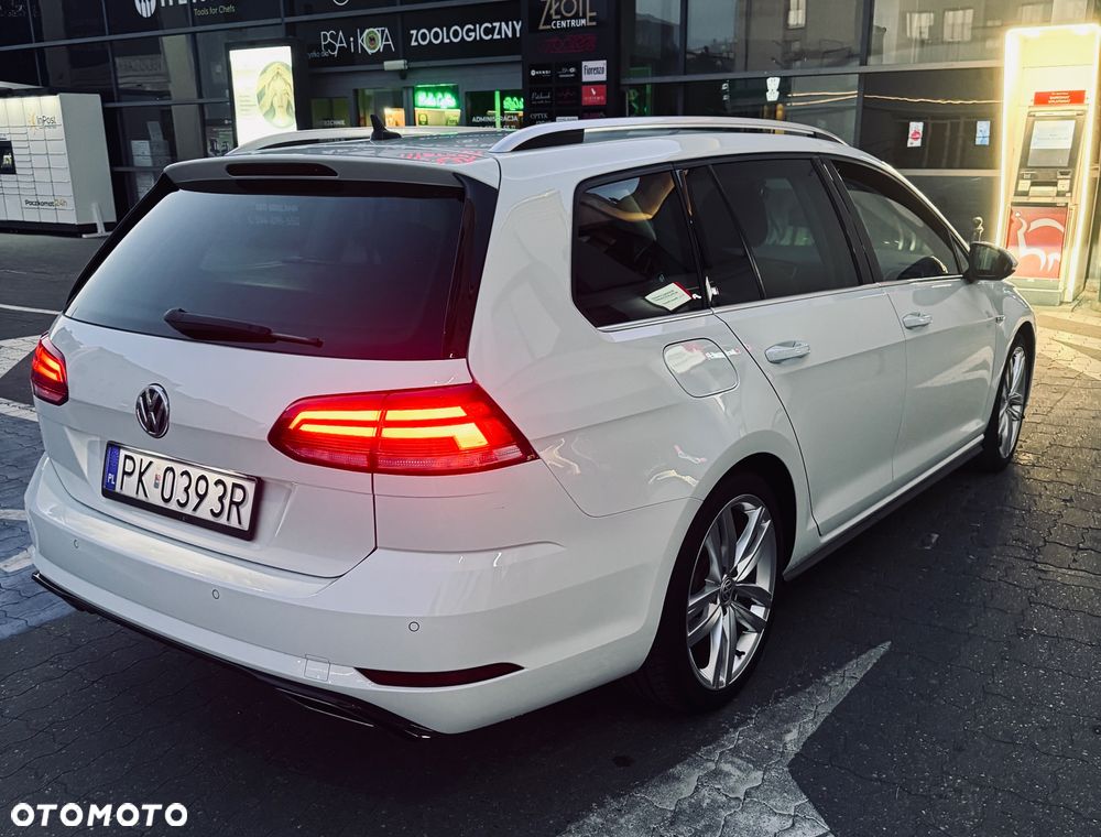 Volkswagen Golf - 14