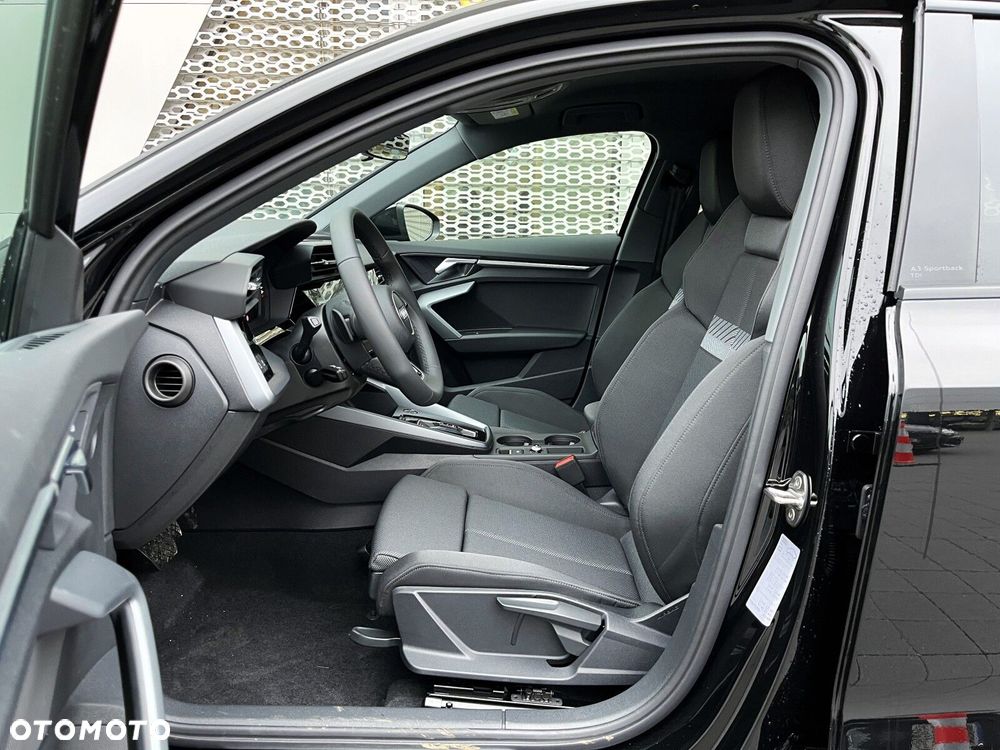 Audi A3 Sportback - 15