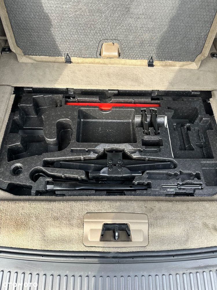 Land Rover Range Rover Sport TDV6 HSE - 10