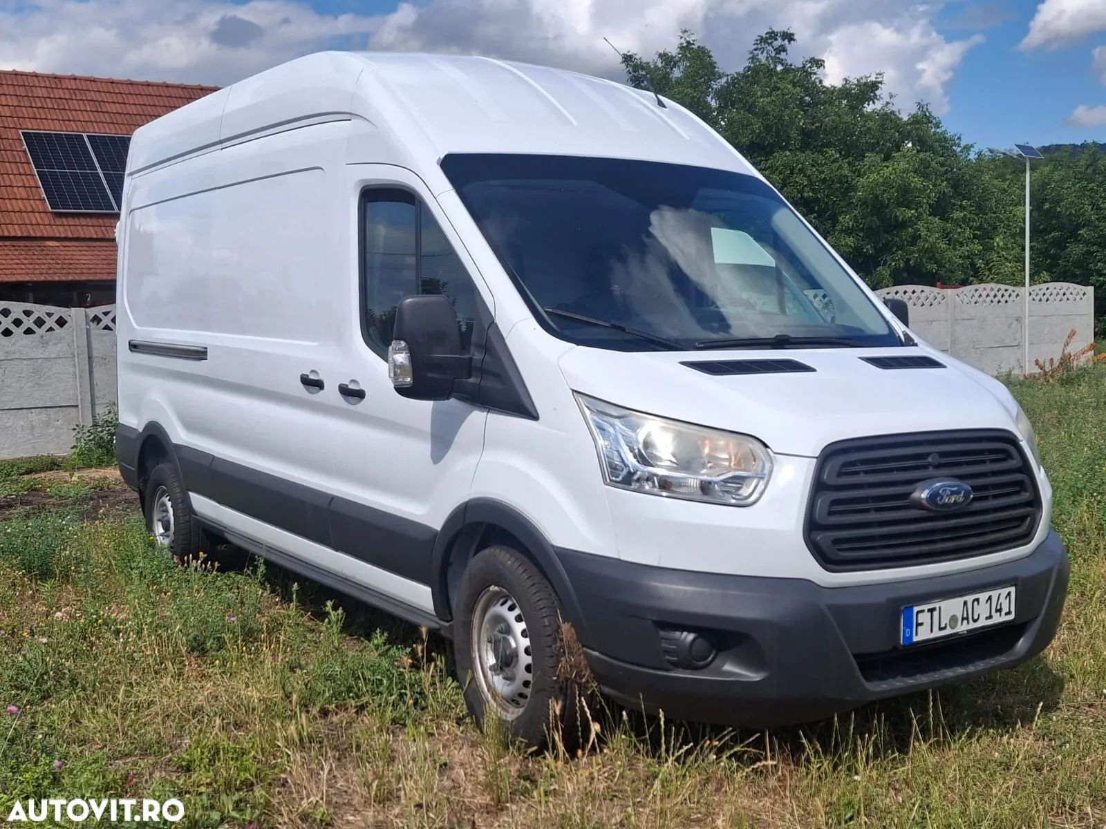 Ford Transit MAXI - 1
