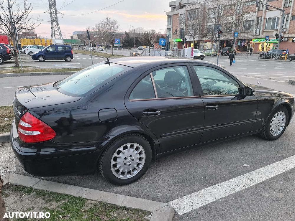 Mercedes-Benz E 200 KOMPRESSOR Elegance - 20