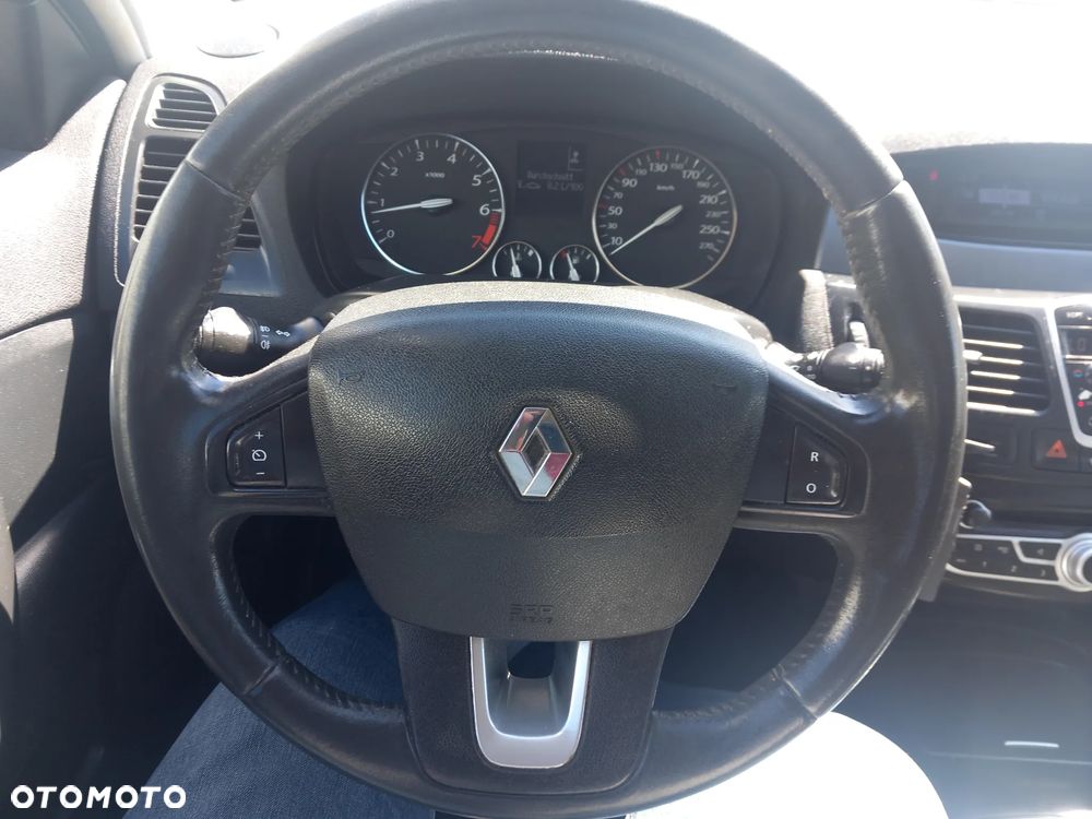 Renault Laguna 1.6 16V 110 Expression - 9