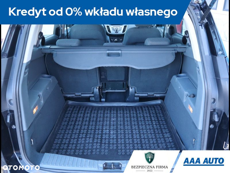 Ford Grand C-MAX - 13