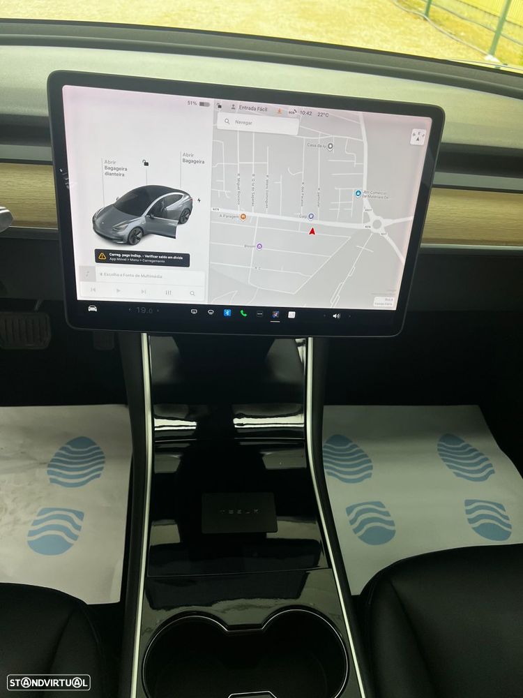 Tesla Model 3 - 14