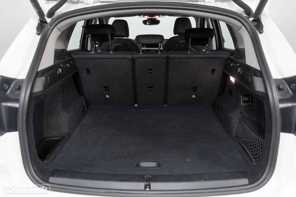BMW X1 25 e xDrive Corporate Edition - 15
