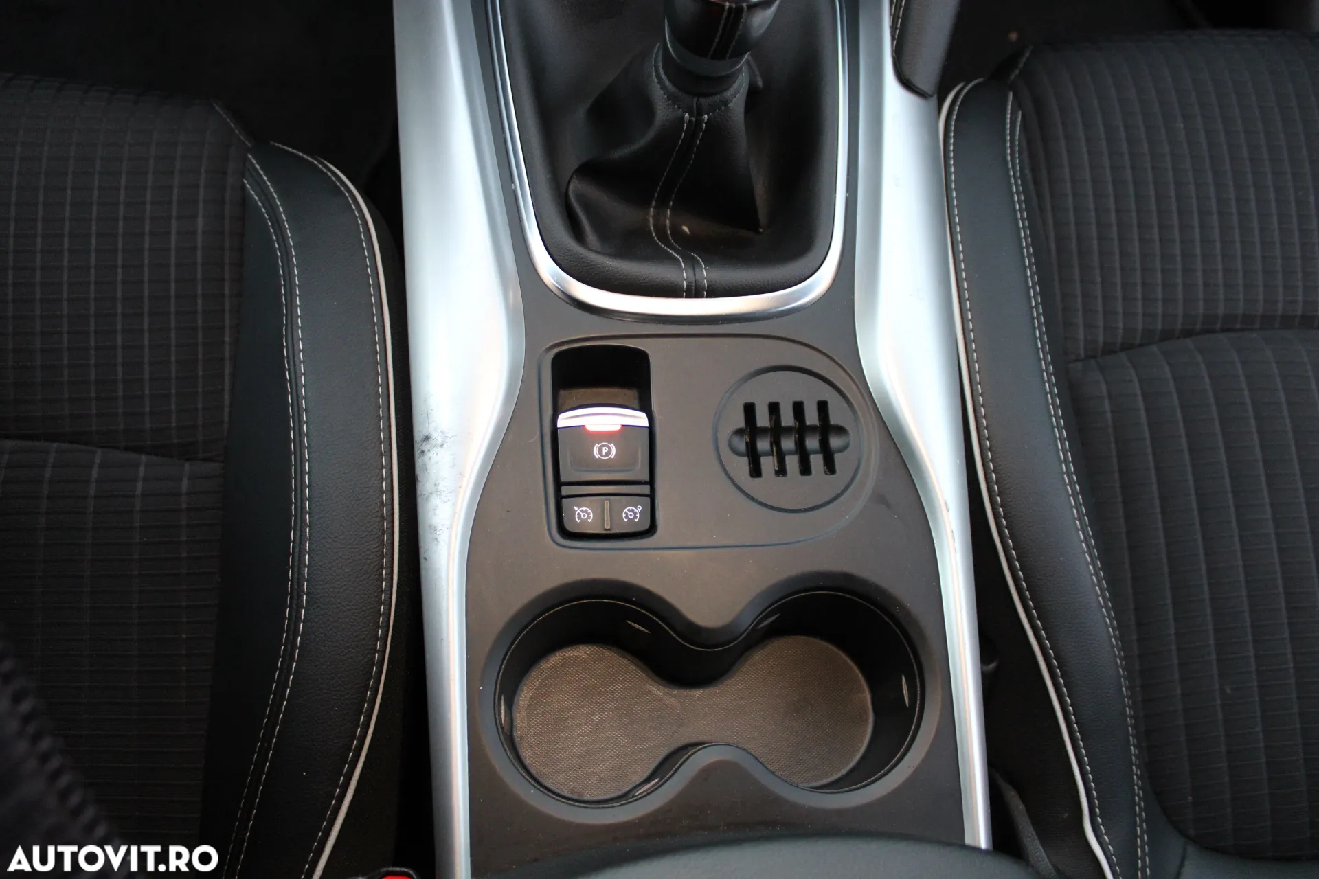 Renault Kadjar Energy dCi 130 Bose Edition - 20
