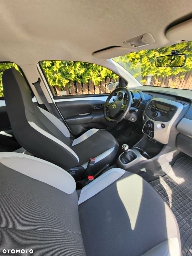 Toyota Aygo 1.0 VVT-i Sprint EU6 - 7