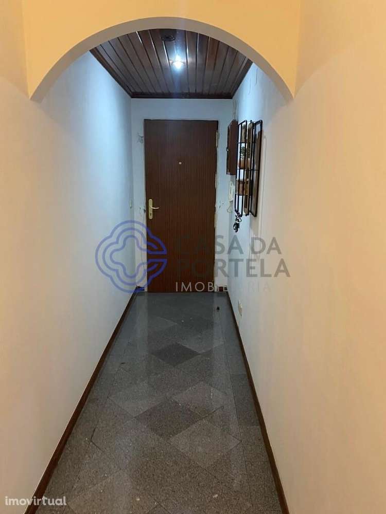 Venda apartamento T2 na Rua Melquíades Marques, 5  Agualva-Cacém, Cacé - Grande imagem: 2/25