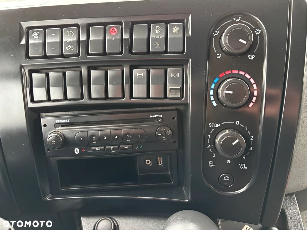 Renault D12 wywrotka, 12 ton DMC , zaczep do przyczepy , oryginalny kiper Meiller, mały przebieg od 1 właściciela z Niemiec, 6100 kg ładowność. manualna skrzynia , na resorze, idealna pod minikoparkę , przyczepę ( Mercedes ATEGO, AXOR, MAN TGM ) - 25