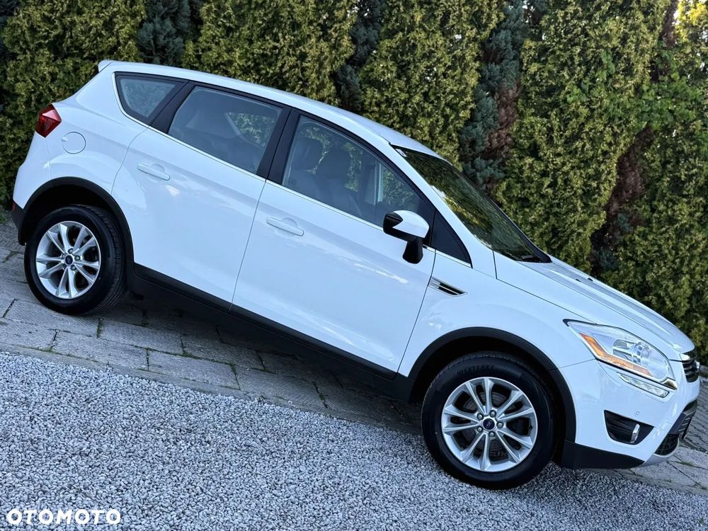 Ford Kuga - 4