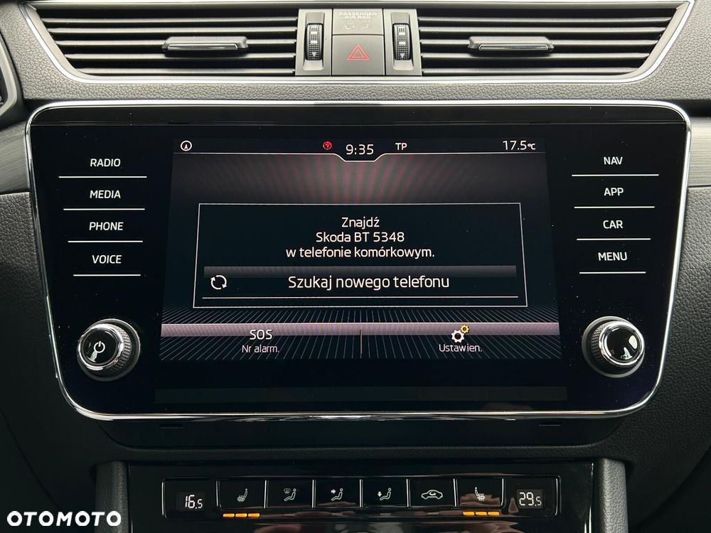 Skoda Superb 2.0 TDI Style DSG - 32
