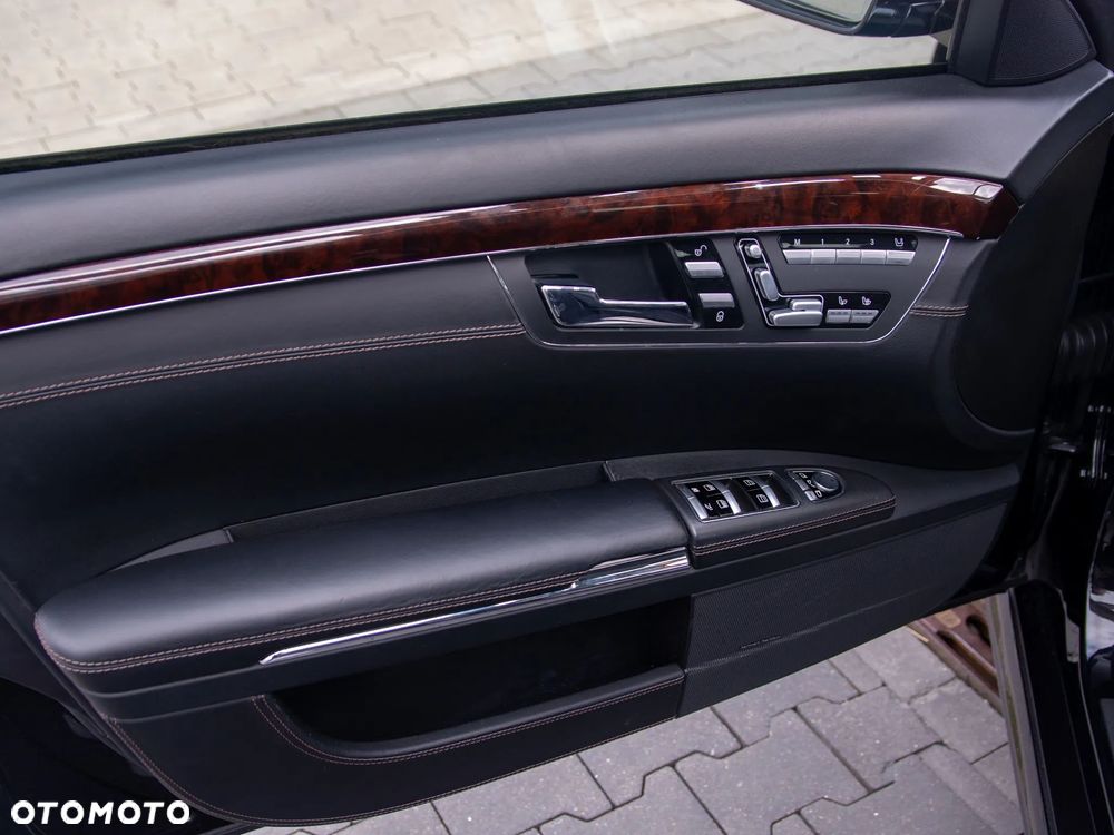 Mercedes-Benz Klasa S 63 AMG L - 21