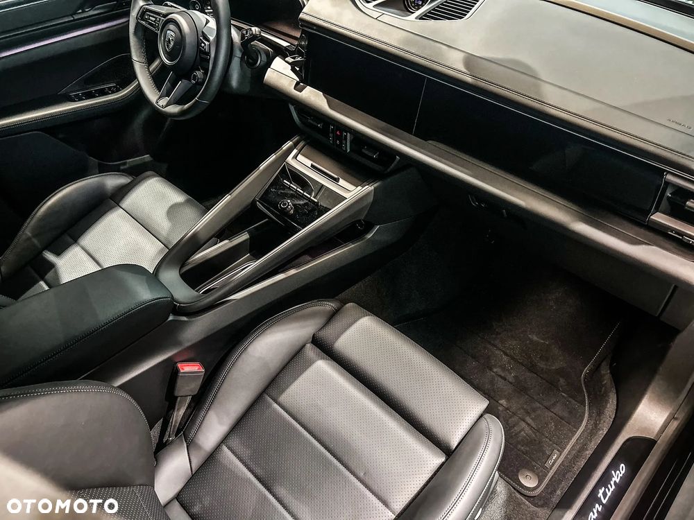 Porsche Macan Turbo 100kWh - 24