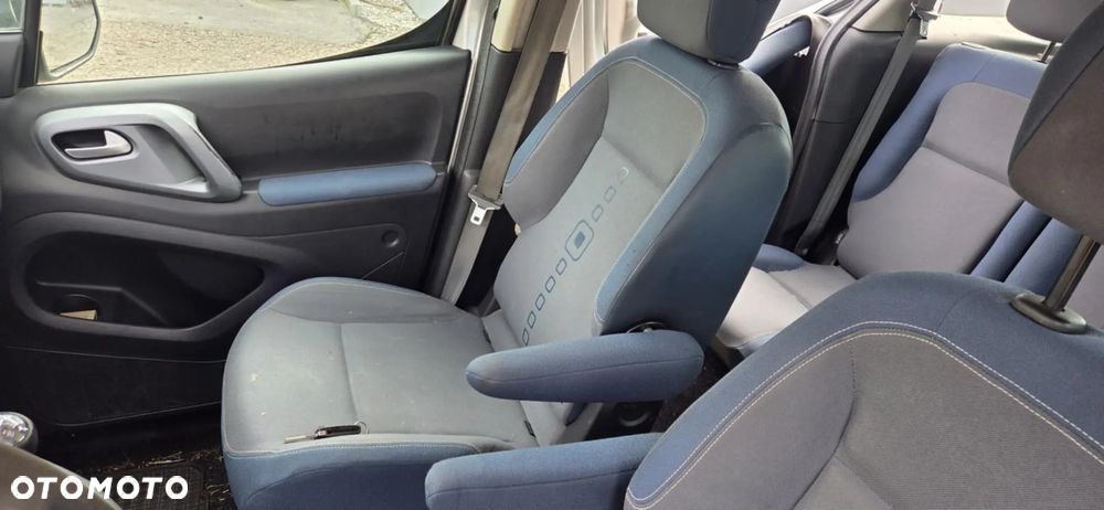CITROEN BERLINGO II fotel prawy przód - 1