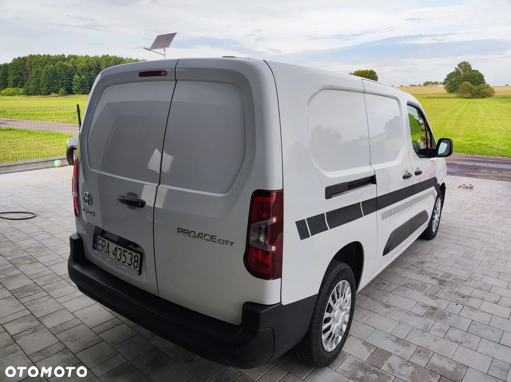 Toyota PROACE CITY - 8