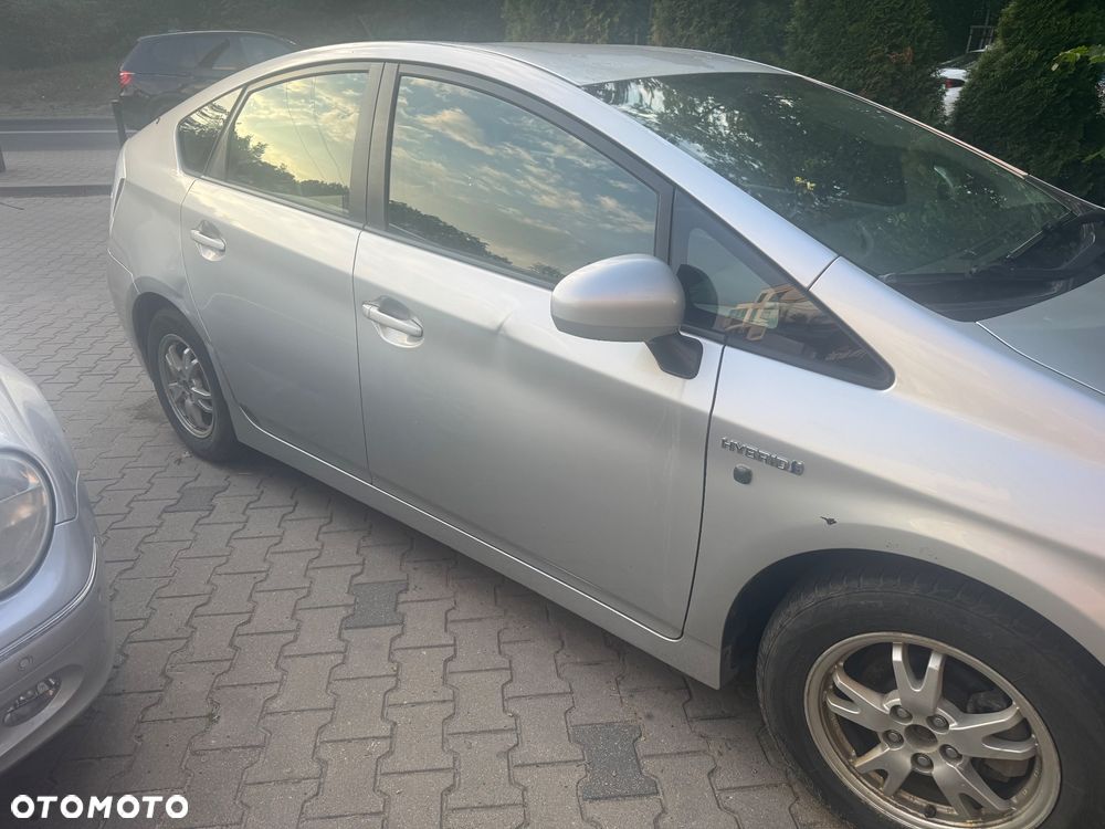 Toyota Prius 1.5 VVT-i Sol - 7