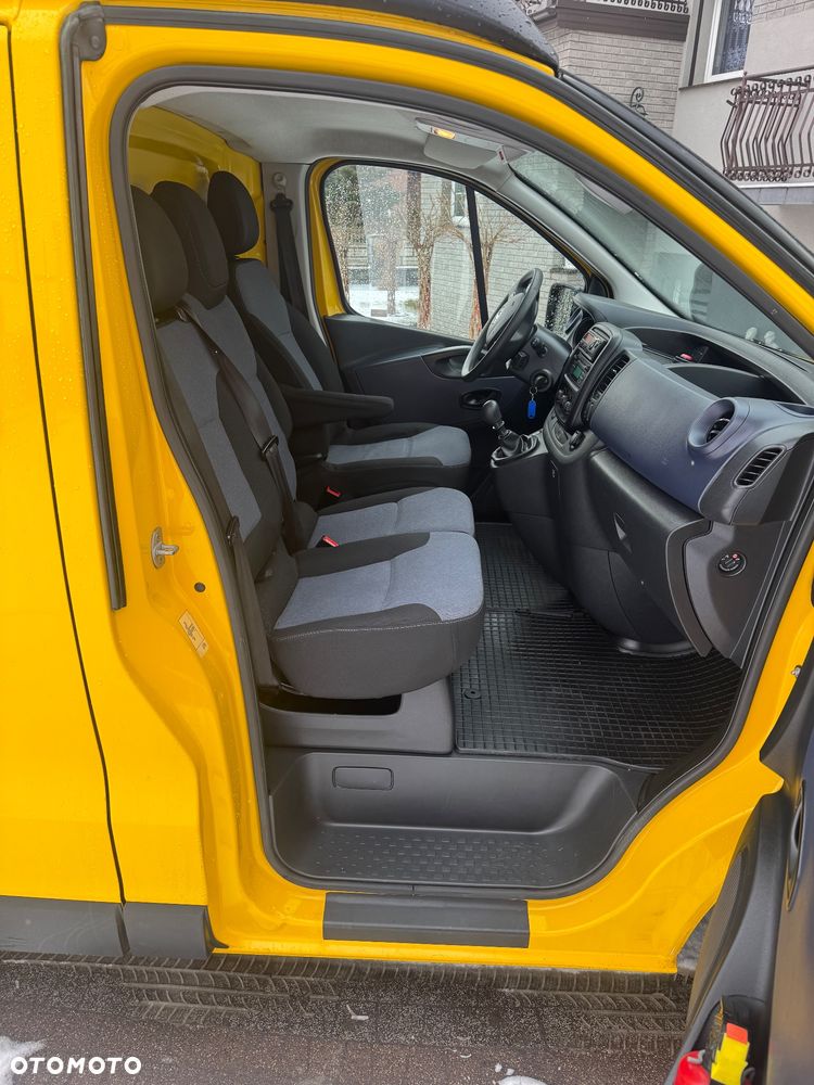 Opel Vivaro - 20