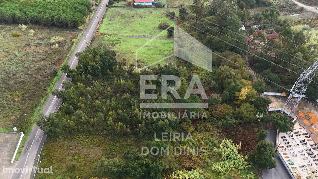 Terreno em Leiria com 900 m² - Grande imagem: 3/6
