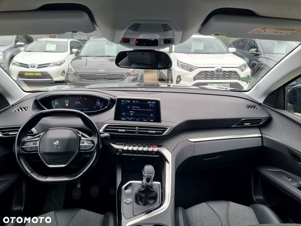Peugeot 3008 1.5 BlueHDi Allure S&S - 15