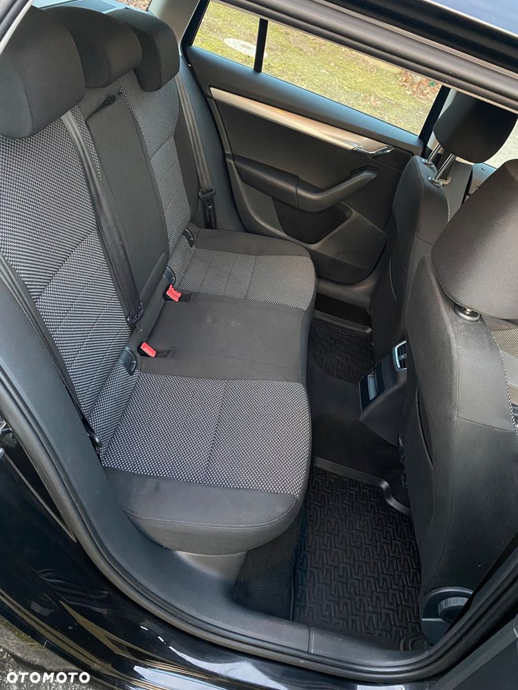 Skoda Octavia 1.6 TDI Ambition - 11