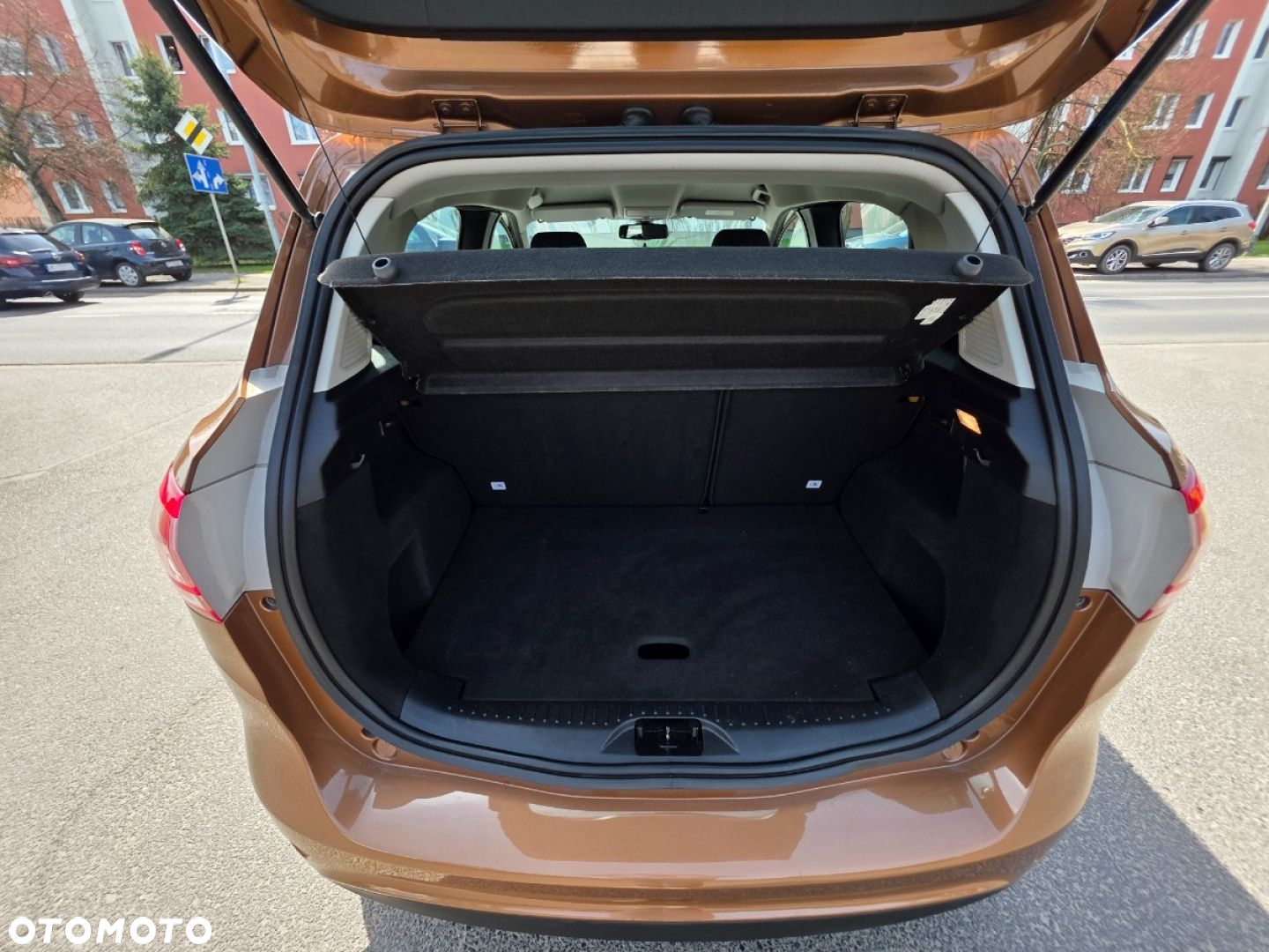 Ford B-MAX - 24