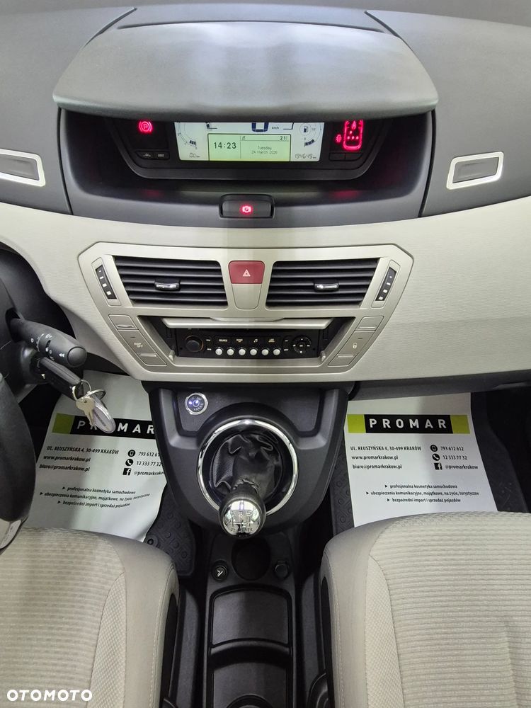 Citroën C4 Picasso VTi 120 Attraction - 31