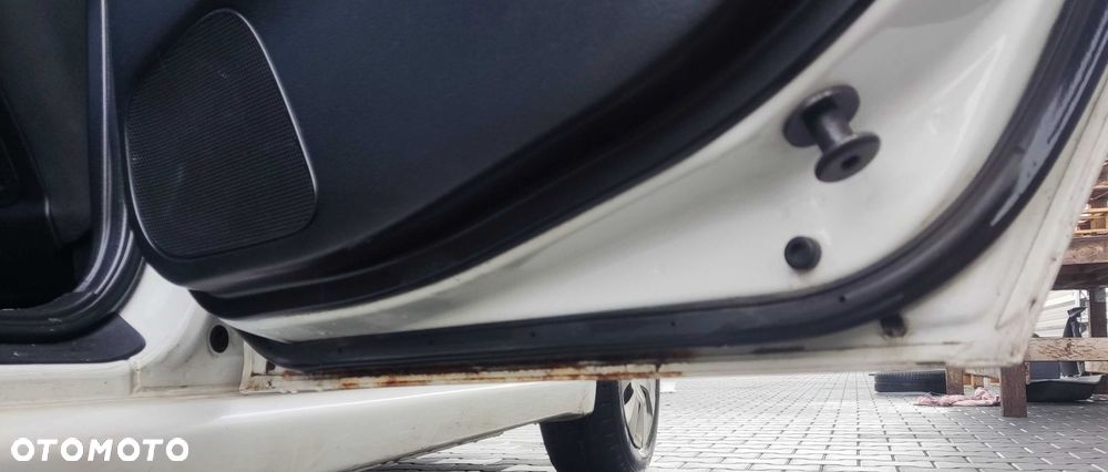 DRZWI KOMPLETNE PRAWY TYŁ SUBARU LEGACY IV KOMBI 37J - 4