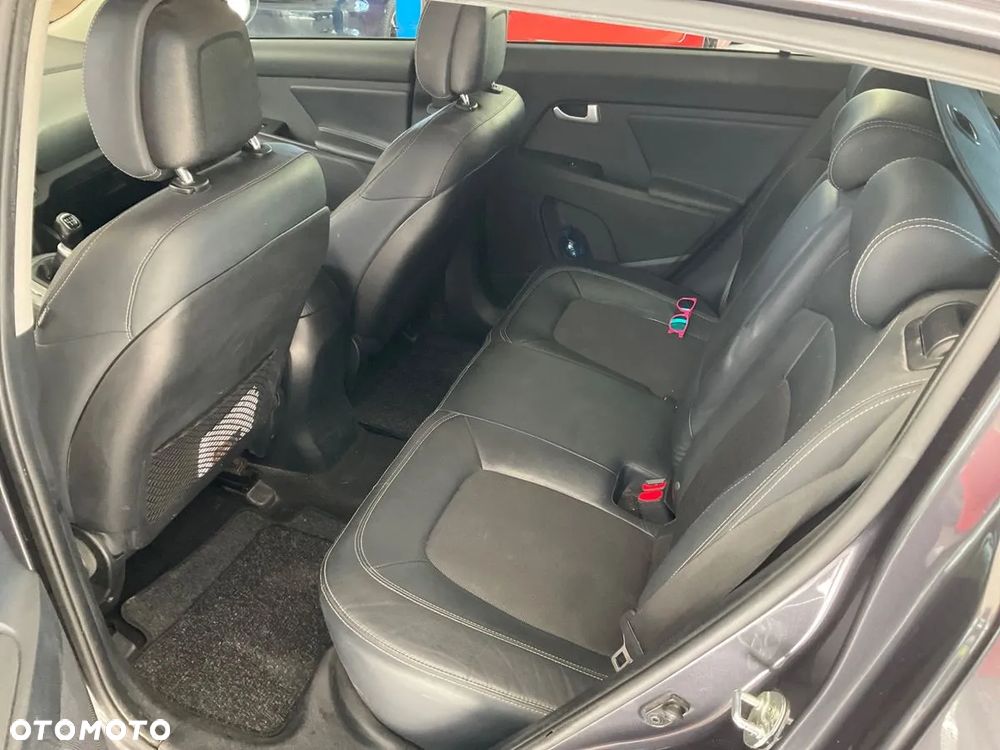 Kia Sportage 1.7 CRDI 2WD Dream-Team Edition - 7