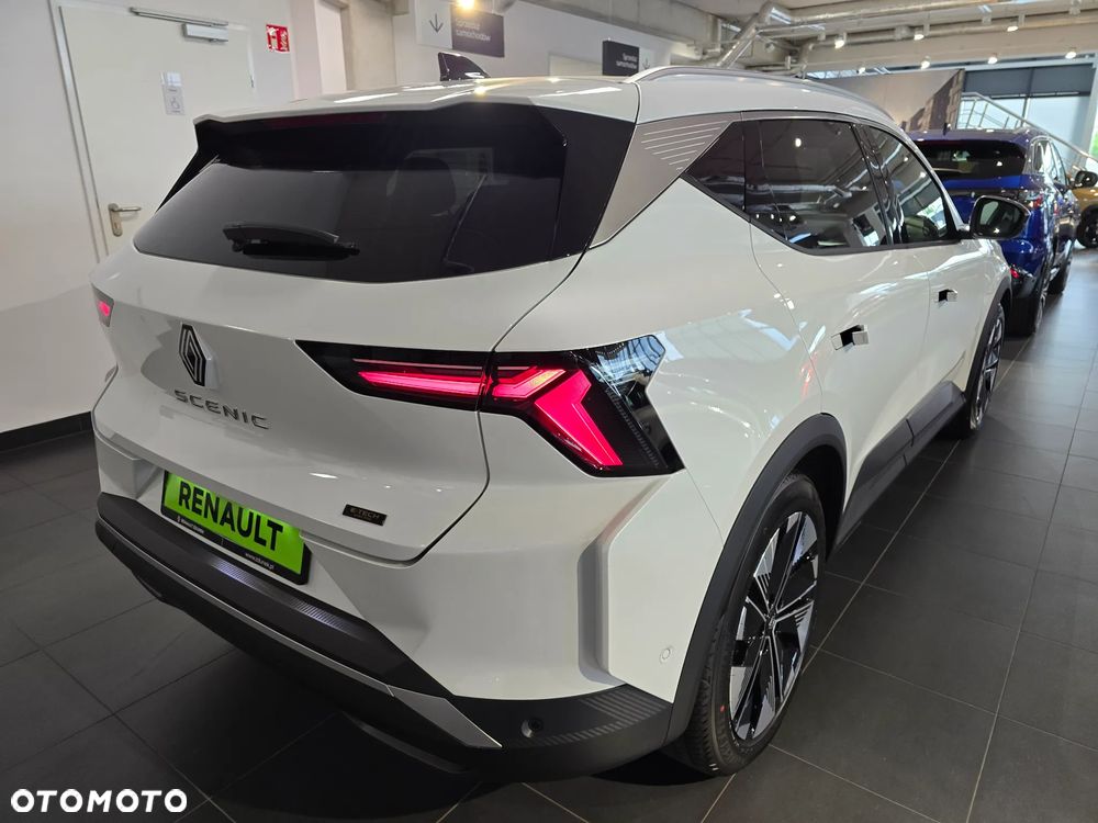 Renault Scenic EV87 Techno - 24