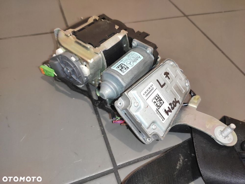 MERCEDES C-KLASA W204 PAS BEZPIECZEŃSTWA LEWY PRZÓD STAN BDB ORYG - 3