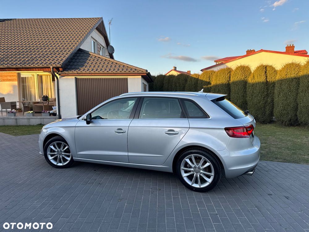 Audi A3 Sportback 1.8 TFSI S tronic Ambiente - 16