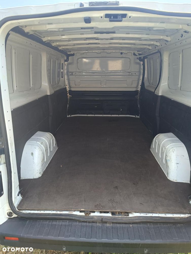 Opel Vivaro - 3