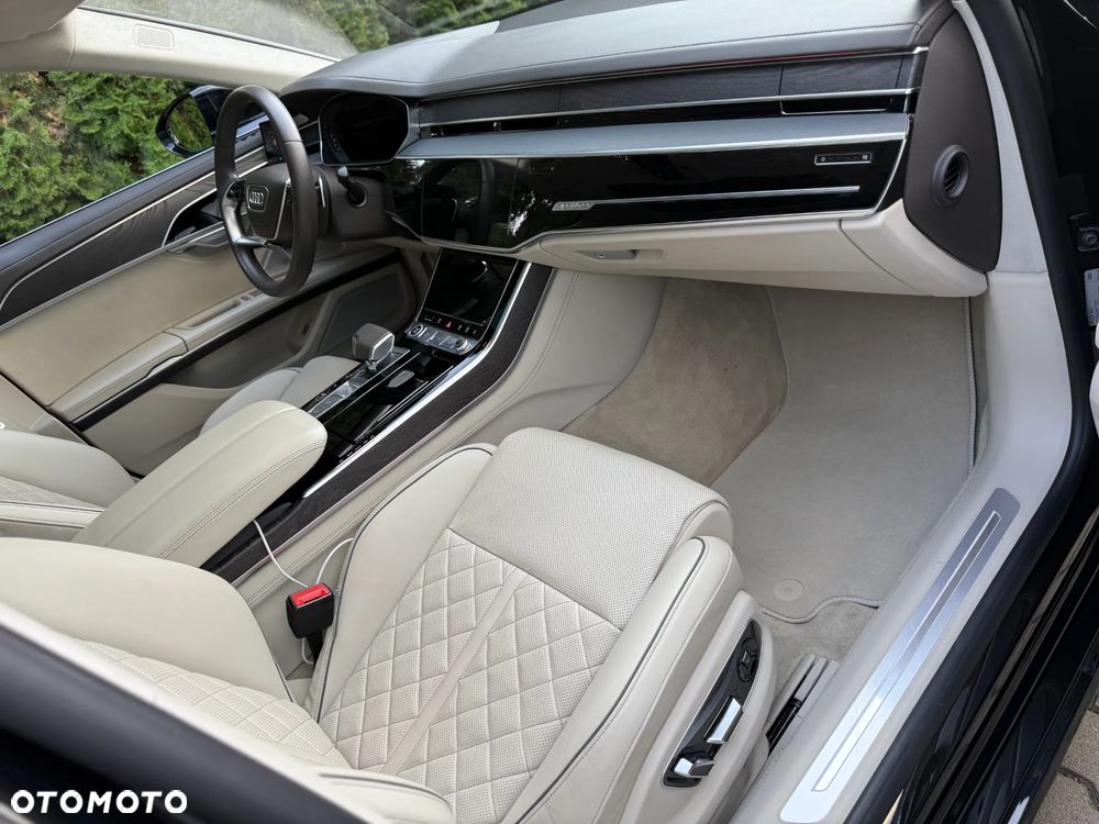 Audi A8 - 16