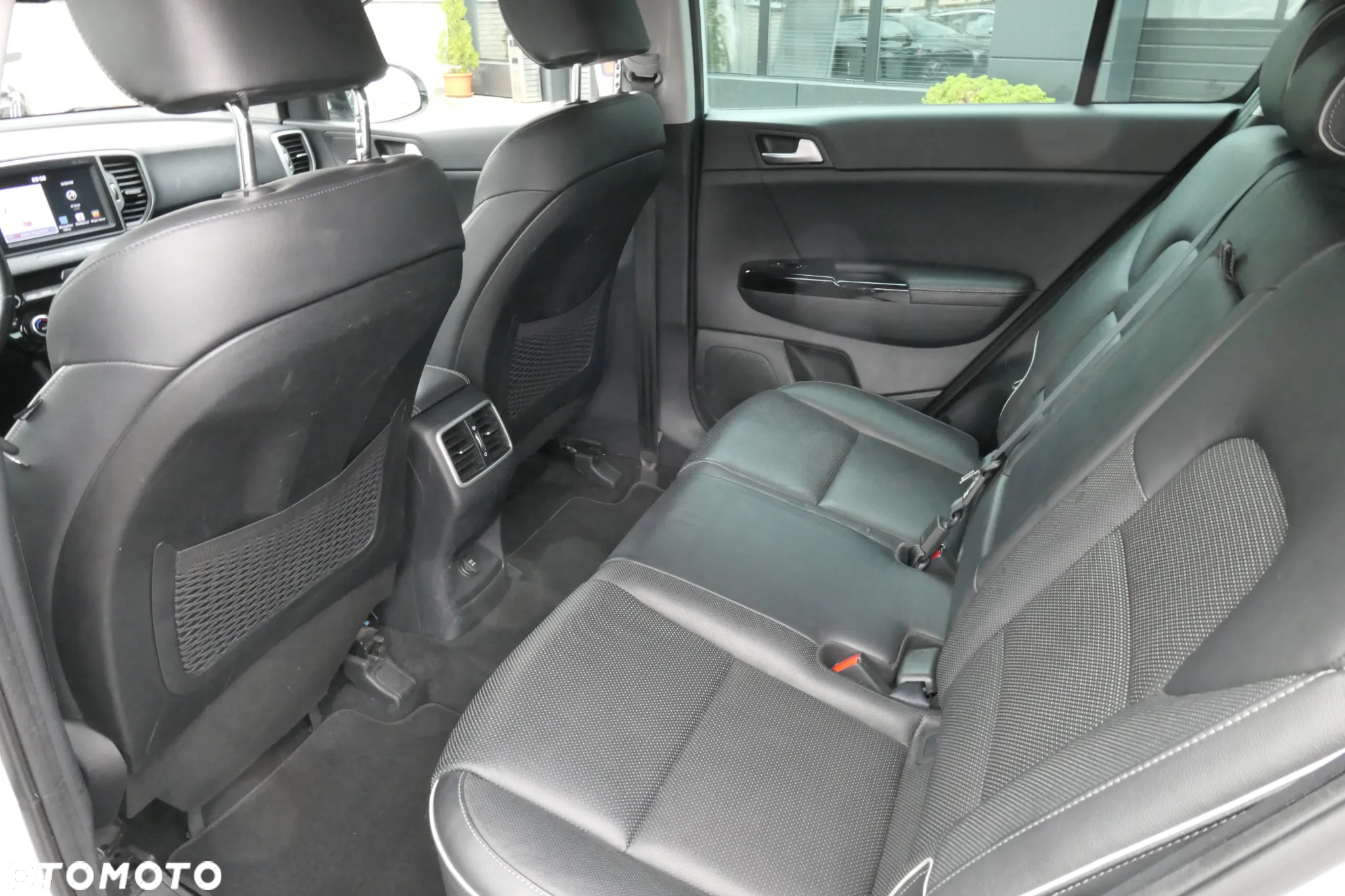 Kia Sportage - 18