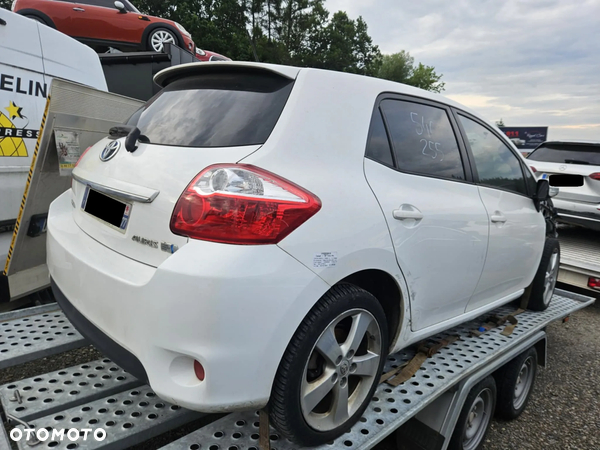 Toyota Auris 1.8 VVT-i Hybrid Automatik Edition S+