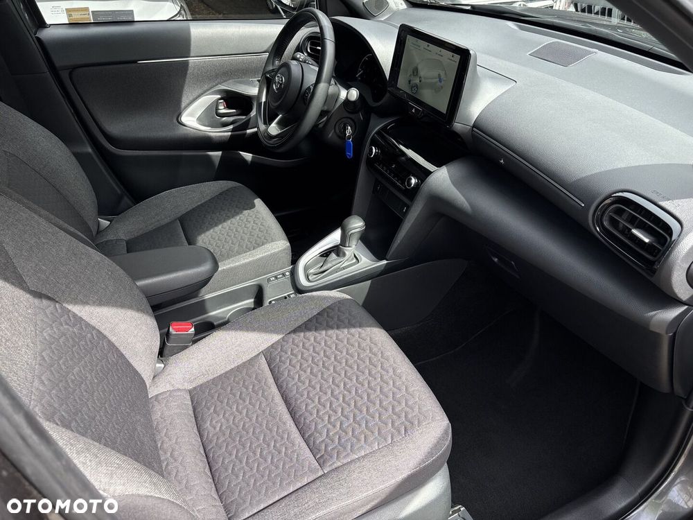 Toyota Yaris Cross - 34