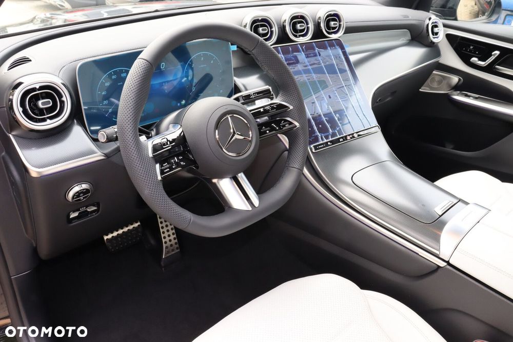 Mercedes-Benz GLC - 9