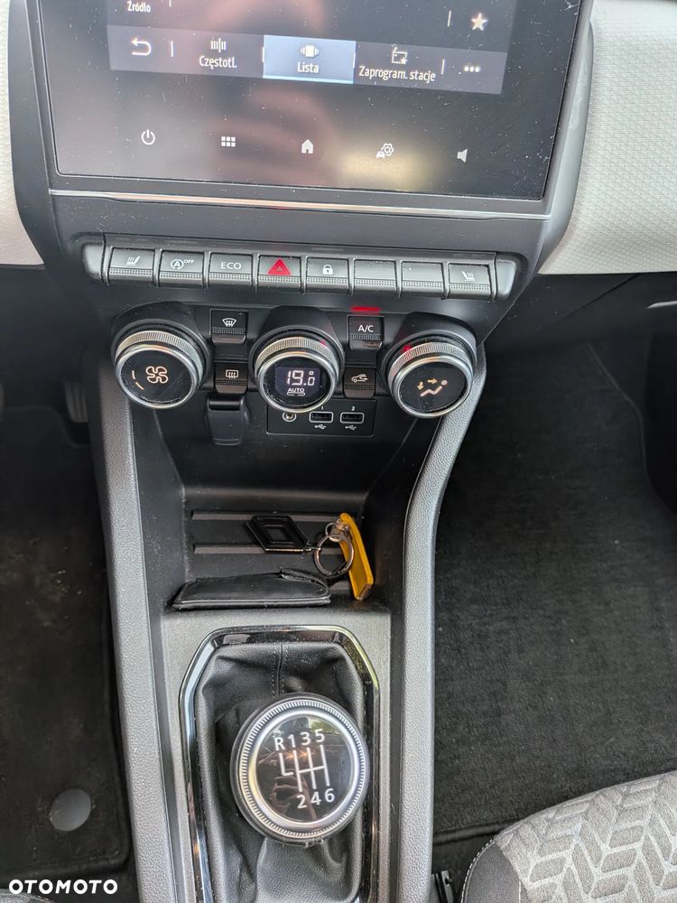 Renault Clio BLUE dCi 100 EVOLUTION - 14