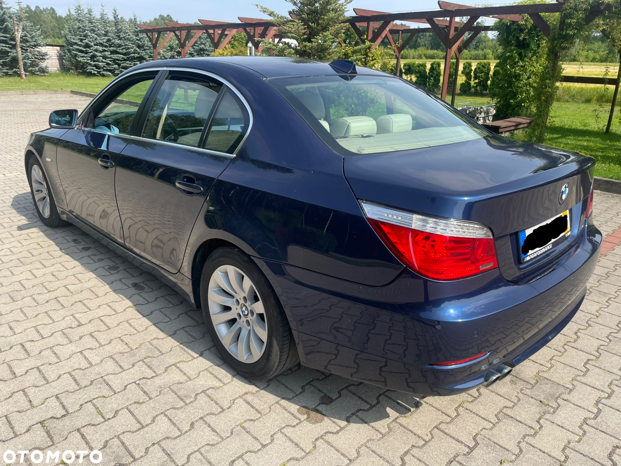 BMW Seria 5 - 12