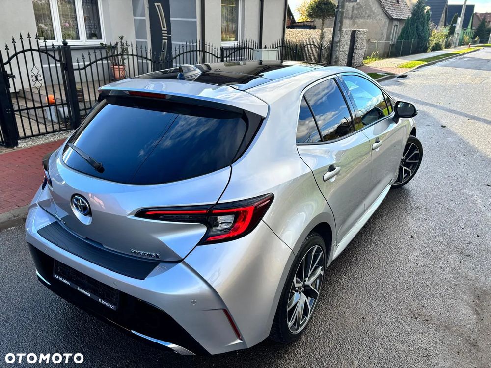 Toyota Corolla 1.8 Hybrid Business Edition - 13